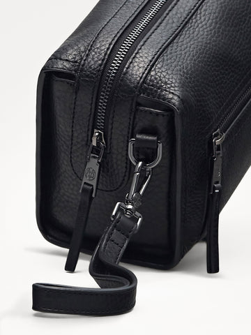 Trousse de toilette en cuir